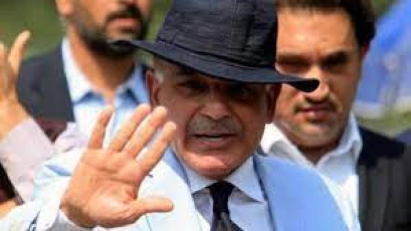  पाकिस्तान की पूर्व प्रधानमंत्री नवाज शरीफ के भाई शहबाज शरीफ को फिर से जेल भेजने की बना रही योजना