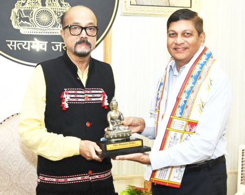 राज्यपाल ने मुख्य सचिव अमिताभ जैन को सेवानिवृत्ति पर दी शुभकामनाएं