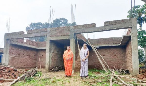 पीएम आवास : सूरजपुर में बन रहे हैं बड़े और सुविधाजनक आवास
