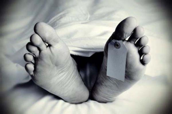होमेवोर्क नहीं करने पर शिक्षक ने छात्र को पीटा हुई मौत