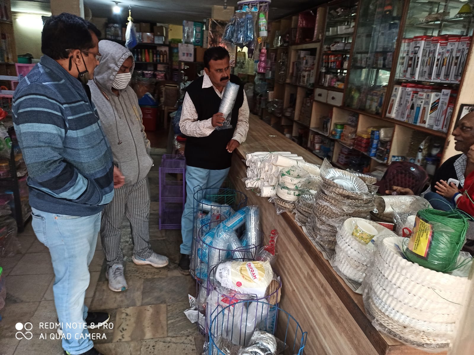  औचक निरीक्षण में निगम अमले को मिला दो किलो प्लास्टिक, 27 सौ रुपए जुर्माना