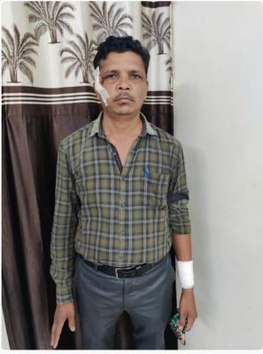  मुख्यमंत्री भूपेश बघेल ने आरक्षक नेताम की बहादुरी की प्रशंसा, घायल आरक्षक से दूरभाष पर बात की...
