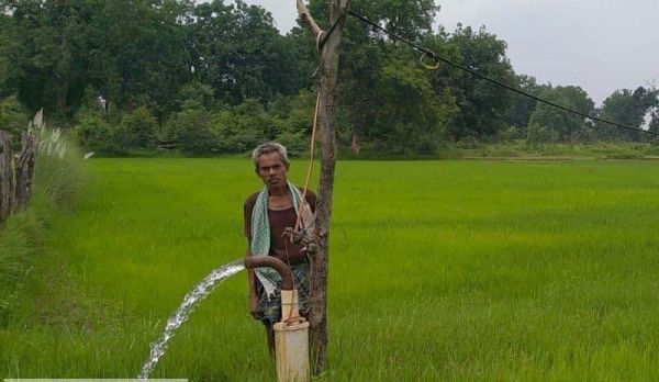 अल्प बारिश में सोलर पंप बने फसलों के लिए संजीवनी