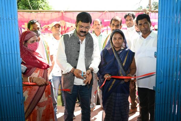  शिक्षा से ही मनुष्य का सर्वांगीण विकास संभव