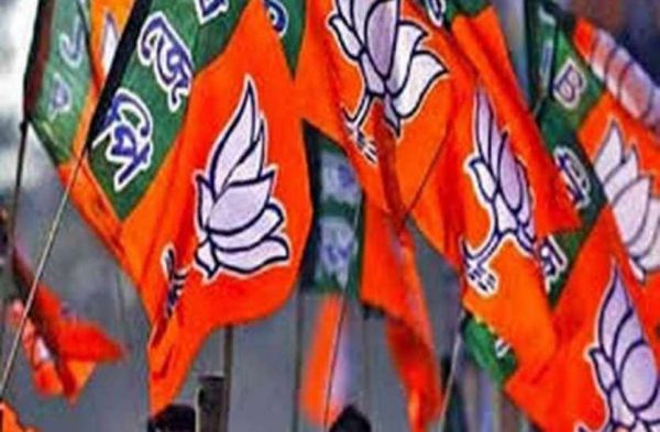 VIDEO :  रैली के रूप में ताकत दिखा कर नामांकन दाखिल करेंगे पार्षद प्रत्याशी