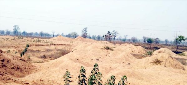  रेत भंडारण है खाली, पर रॉयल्टी पर्ची पूरी बची हुई