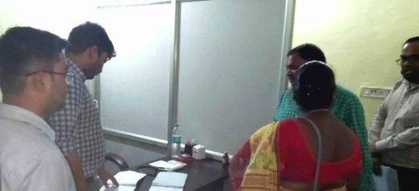 गरियाबंद में संचालित निजी अस्पतालों का एसडीएम द्वारा निरीक्षण