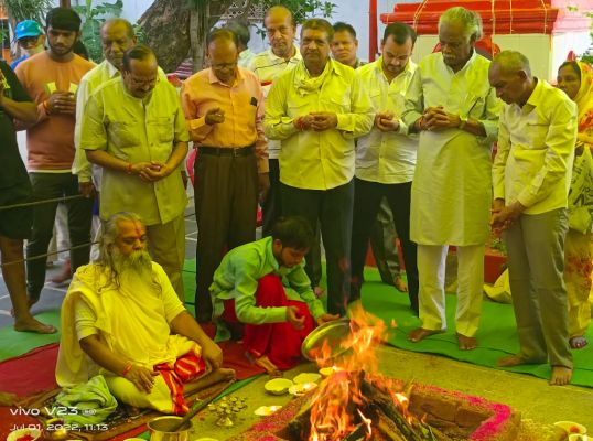  2 साल बाद रथ पर सवार होकर नगर भ्रमण पर निकलेंगे भगवान जगन्नाथ, आज भी पुरानी बस्ती मंदिर में नहीं बदली परंपरा, महंत के पूजन बाद निकलती है रथयात्रा 