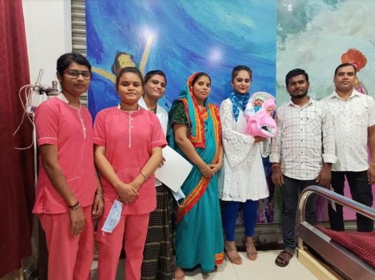  नवरात्र में निःशुल्क नवकन्या की हुई डिलवरी  
