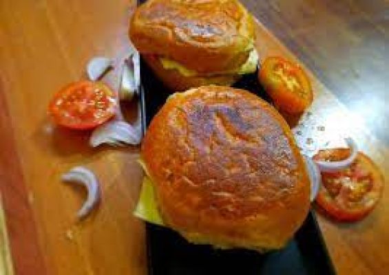  टेस्टी बर्गर विद पनीर टिक्की बनाने की  विधि जानिए