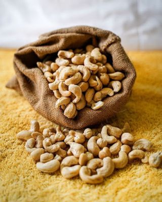 काजू  खाने के फायदे जानिए 