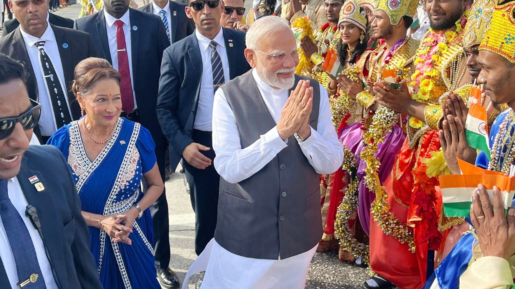 प्रधानमंत्री मोदी का पोर्ट ऑफ स्पेन में हुआ जोरदार स्वागत