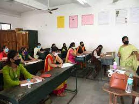  15 अगस्त के बाद खुल सकते हैं स्कूल और कॉलेज