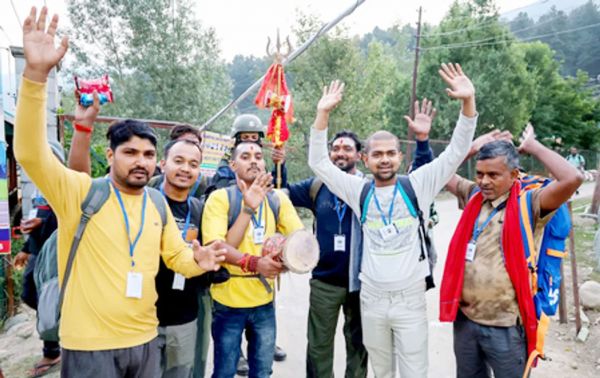 अमरनाथ यात्रा सुचारू रूप से जारी, 90 हजार से अधिक लोगों ने किए बाबा बर्फानी के दर्शन