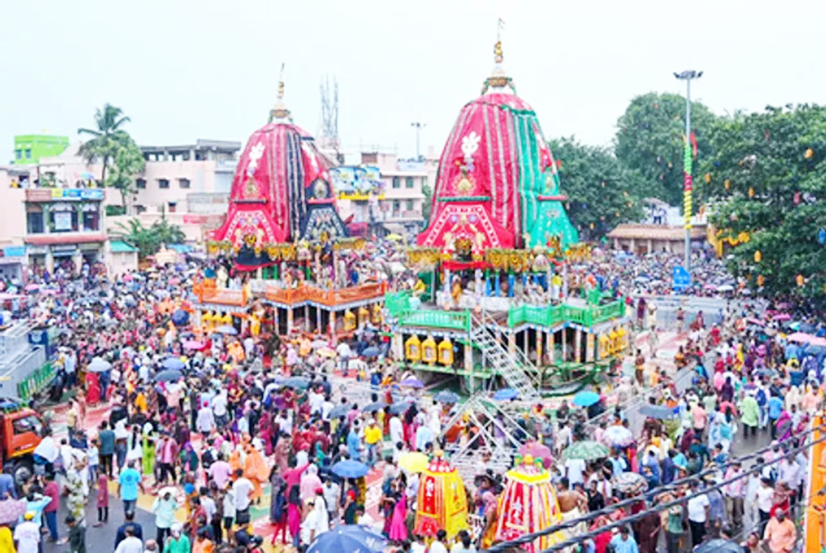 ‘बहुदा यात्रा’: भगवान जगन्नाथ को देखने के लिए उमड़े भक्त