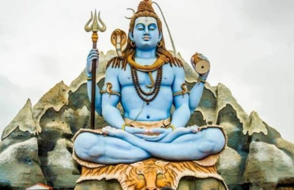  सावन सोमवार पर जरूर घर लाएं ये चीजें, बदल जाएगी आपकी किस्मत