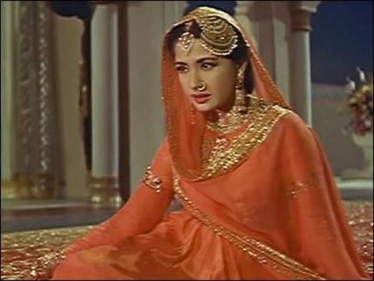  आज हैं प्रसिद्ध अभिनेत्री मीना कुमारी यानी 'महजबीं बानो' की जयंती 