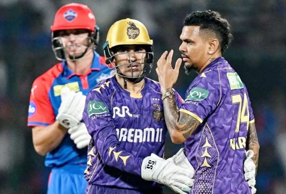 IPL 2025 : नरेन और चक्रवर्ती की घातक गेंदबाजी से KKR ने DC को 14 रन से हराया