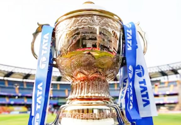 IPL 2025 को सस्पेंड करने की खबर, भारत और पाकिस्तान के बीच भारी तनाव