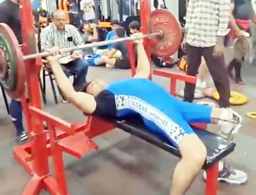 अदाणी ग्रुप के अशोक परमार ने गोल्ड मेडल जीतकर दिखाई असाधारण दृढ़ता