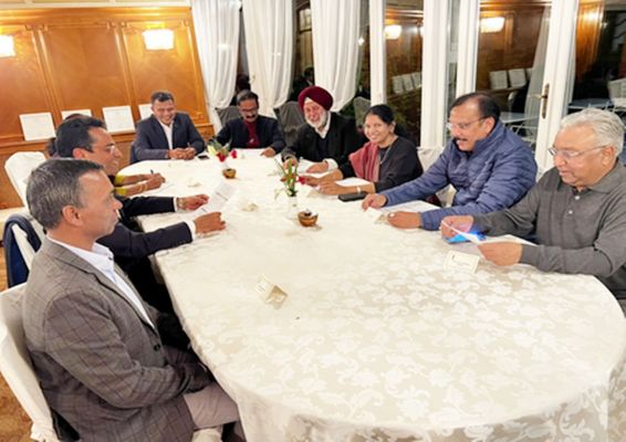 भारत का आतंकवाद विरोधी संदेश देने कनिमोझी के नेतृत्व में स्लोवेनिया पहुंचा प्रतिनिधिमंडल